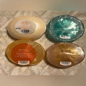 Bath & Body Works Gentle Glycerin Soap Mango Mandarin,Vanilla,Juniper Lot‎ Of 4
